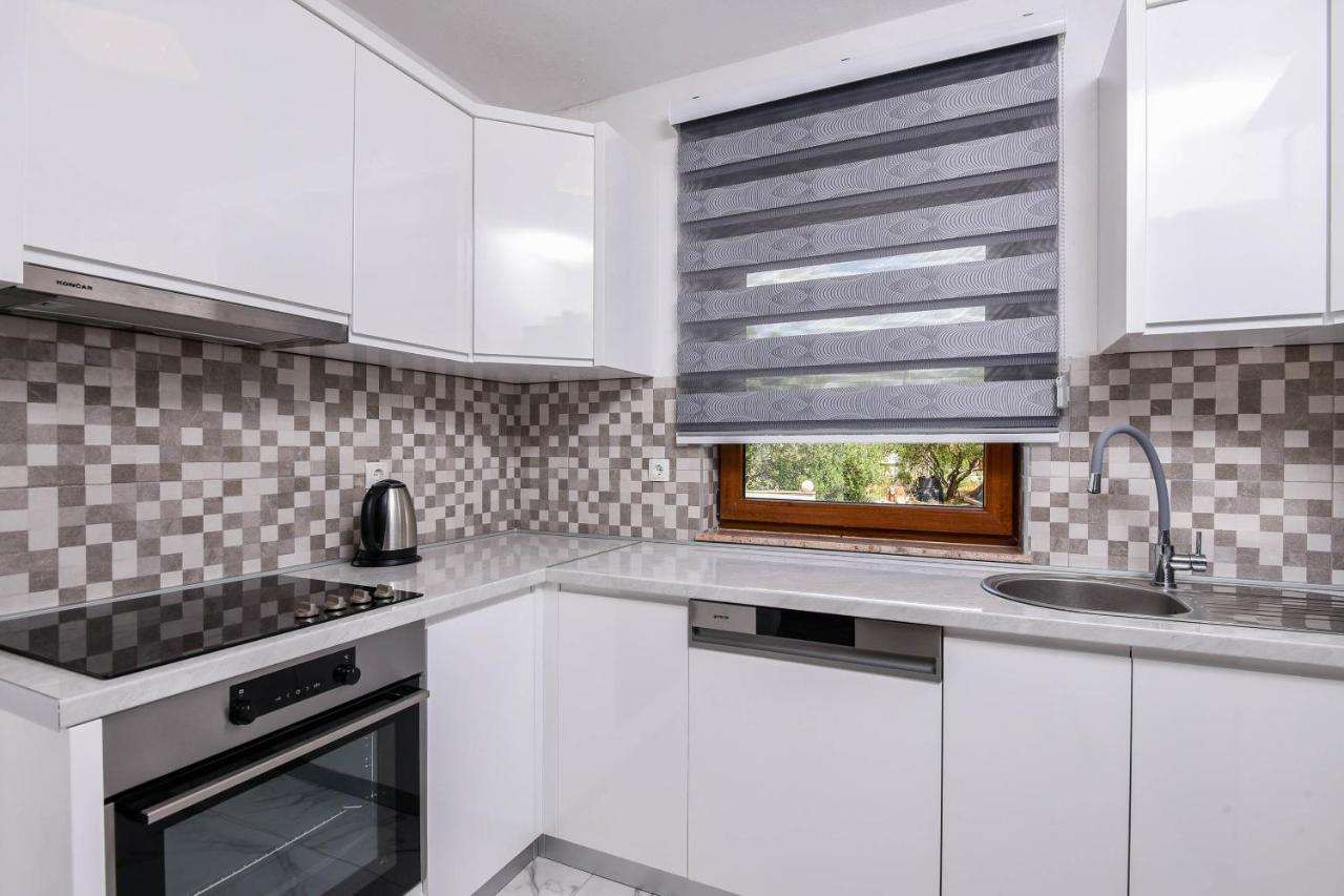 Lidija Apartmani オレビック エクステリア 写真