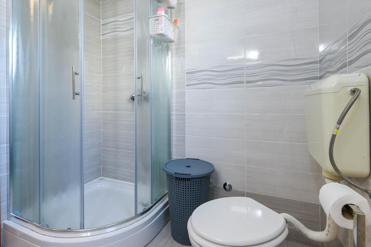 Lidija Apartmani オレビック エクステリア 写真