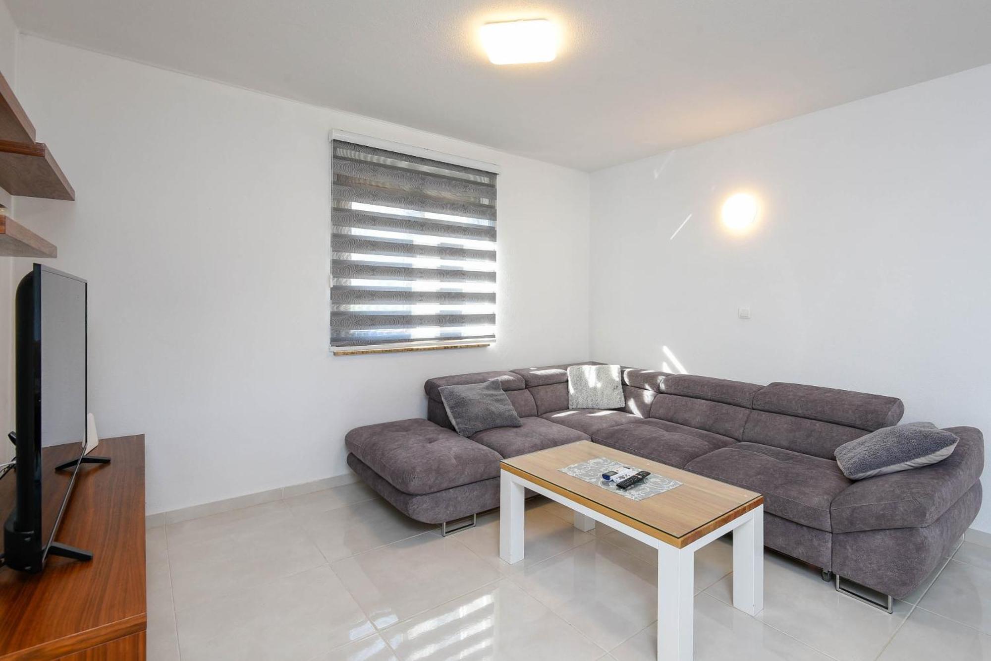Lidija Apartmani オレビック 部屋 写真