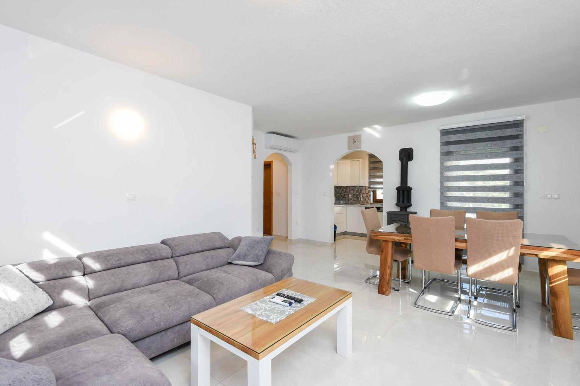 Lidija Apartmani オレビック 部屋 写真